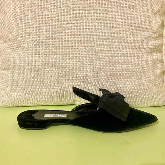 Prada Bow Loafers - Picture 9 of 14